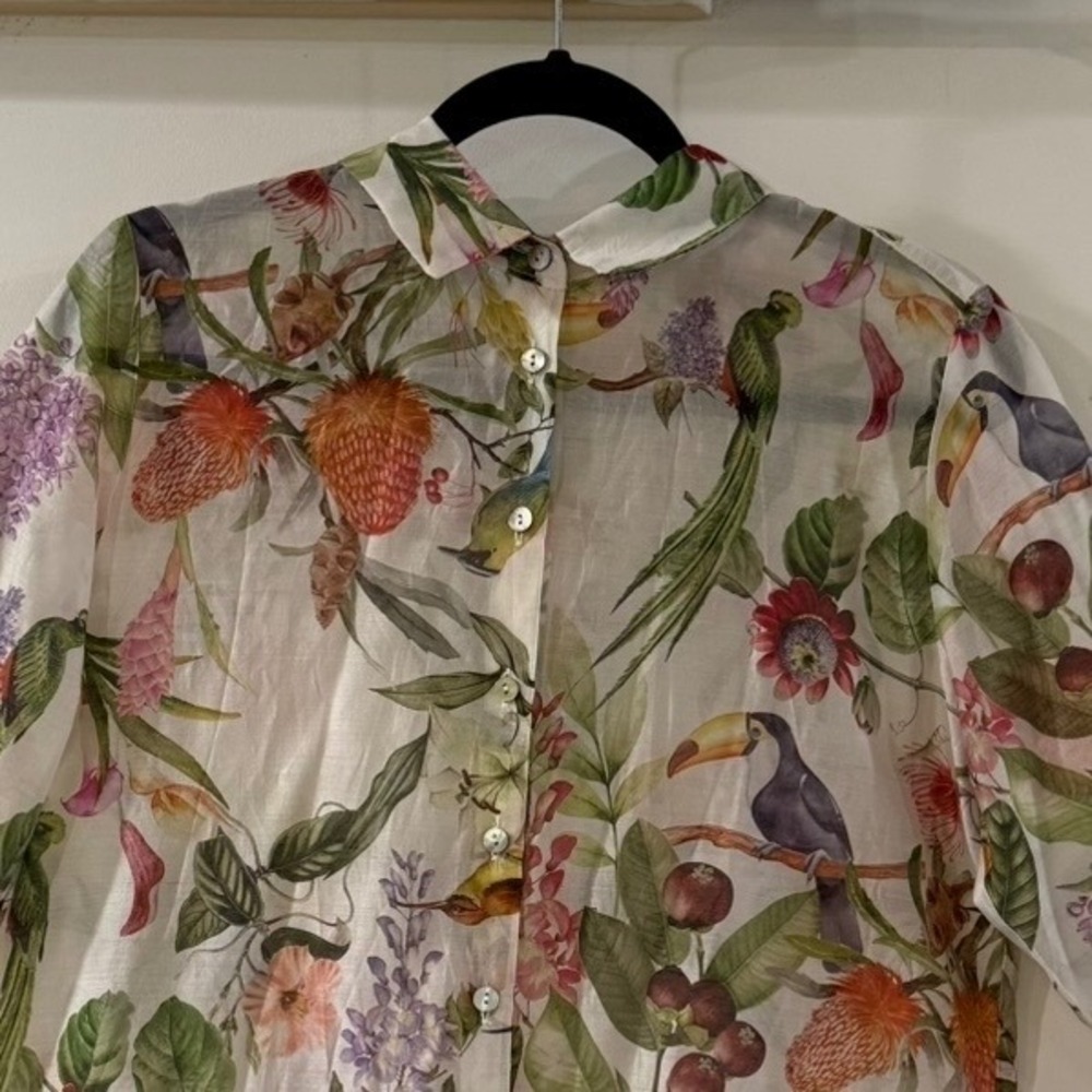 Fairycore Whimsy Tropical Botanical Bird Print Lightweight button down L Beachy